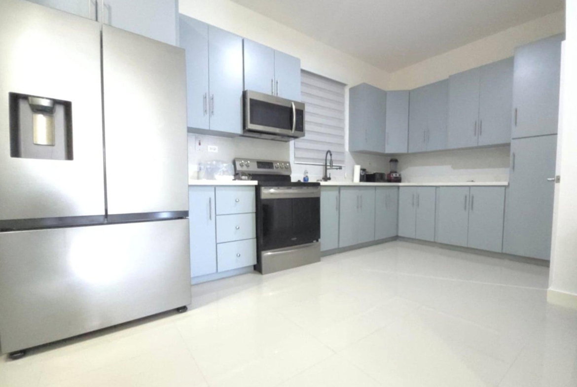 Third image of 16-17 Kings Drive in Kingston 6, St. Andrew, Jamaica - property is For Sale