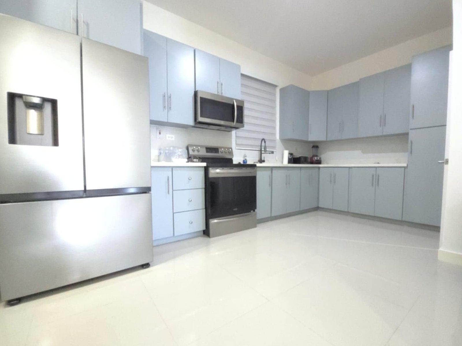 Third image of 16-17 Kings Drive in Kingston 6, St. Andrew, Jamaica - property is For Sale