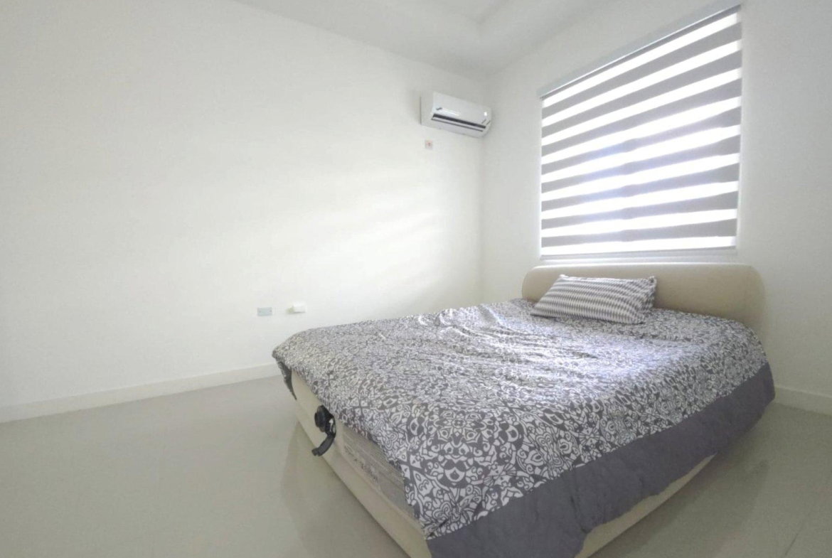 Seventh image of 16-17 Kings Drive in Kingston 6, St. Andrew, Jamaica - property is For Sale