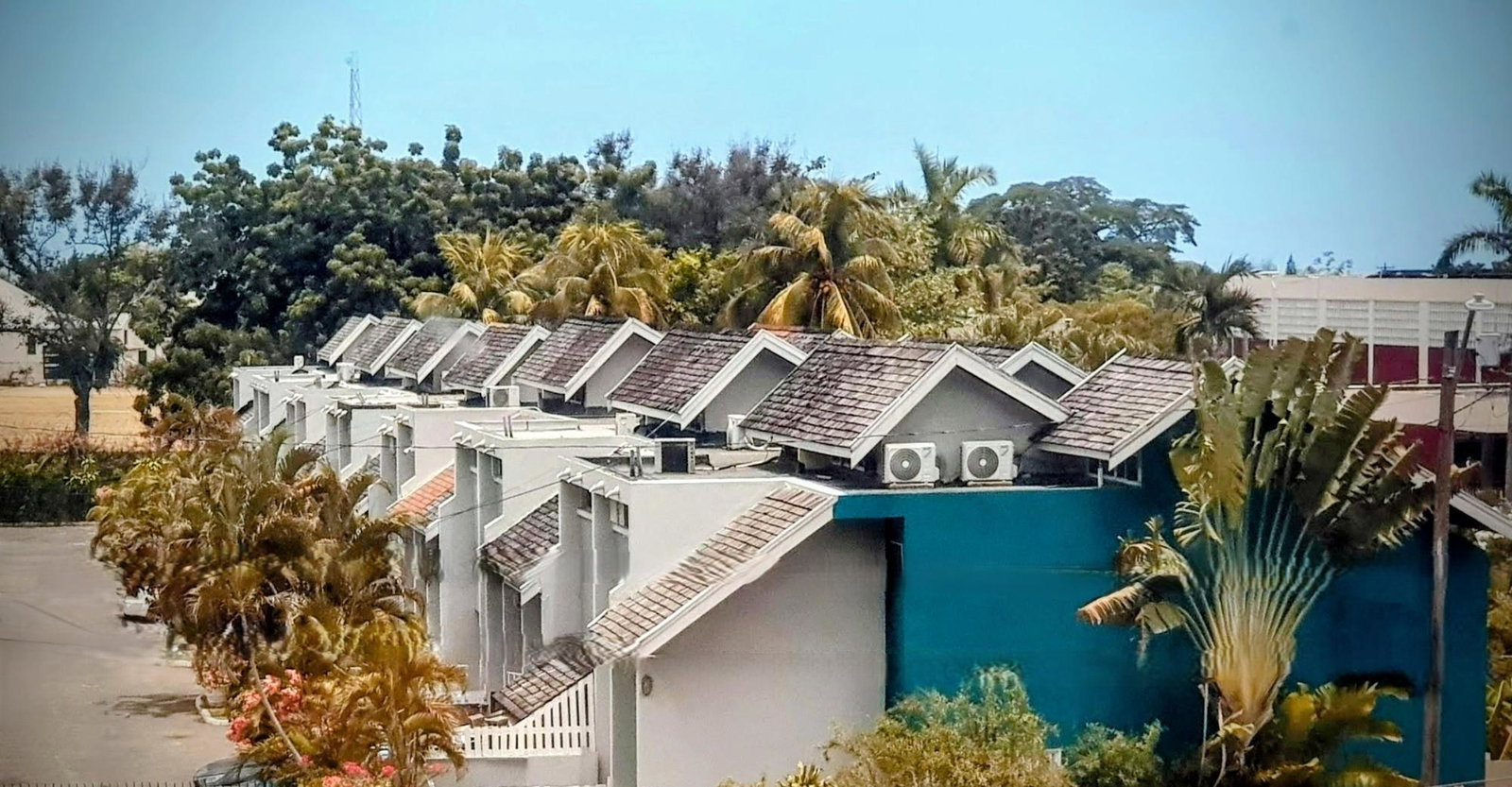 Elegant-2-Bedroom-Townhouse-for-Rent-in-Liguanea-Kingston-6 Second image of 11- 107 Hope Road, Kingston 6 in Kingston 6, St. Andrew, Jamaica - property is For Rent