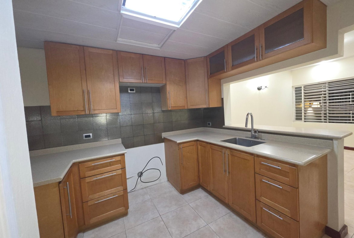 Thirteenth image of 11- 107 Hope Road, Kingston 6 in Kingston 6, St. Andrew, Jamaica - property is For Rent