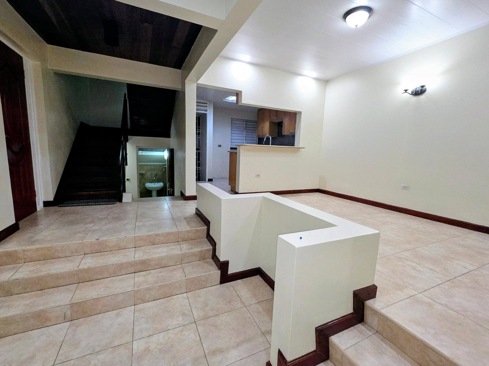 Elegant-2-Bedroom-Townhouse-for-Rent-in-Liguanea-Kingston-6 Eighteenth image of 11- 107 Hope Road, Kingston 6 in Kingston 6, St. Andrew, Jamaica - property is For Rent