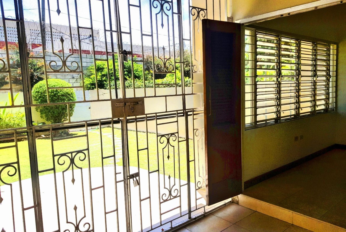 Twenty-Eighth image of 11- 107 Hope Road, Kingston 6 in Kingston 6, St. Andrew, Jamaica - property is For Rent