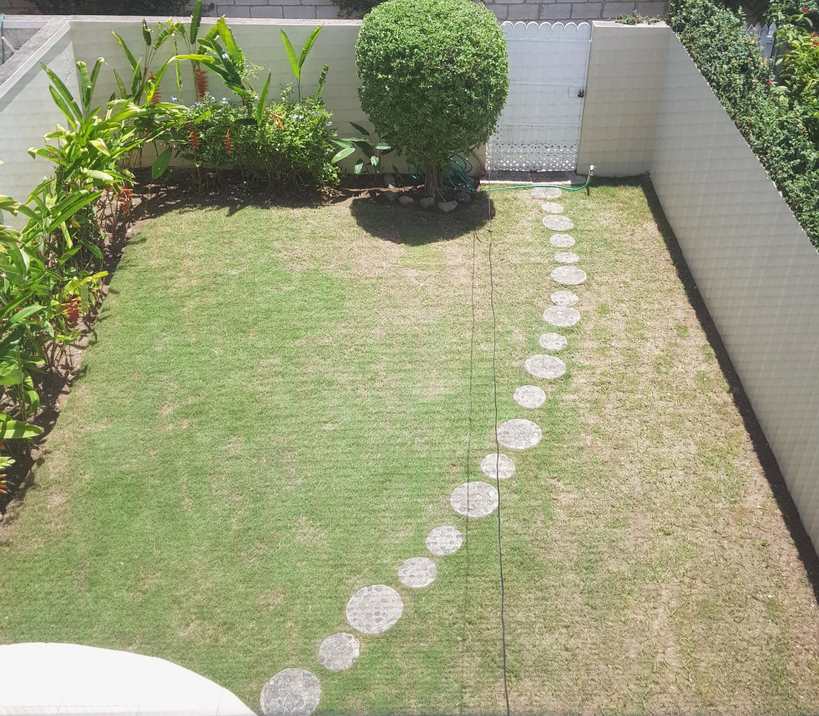 Elegant-2-Bedroom-Townhouse-for-Rent-in-Liguanea-Kingston-6 Twenty-Ninth image of 11- 107 Hope Road, Kingston 6 in Kingston 6, St. Andrew, Jamaica - property is For Rent