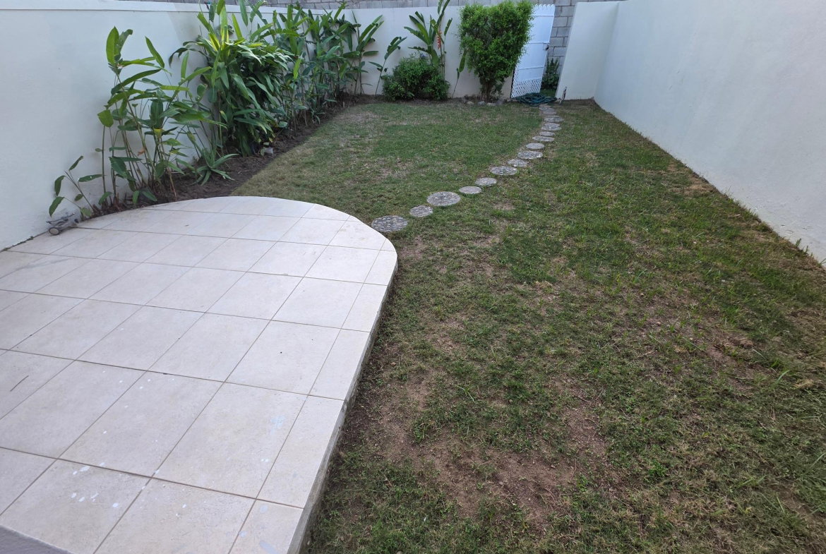 Fourth image of 11- 107 Hope Road, Kingston 6 in Kingston 6, St. Andrew, Jamaica - property is For Rent