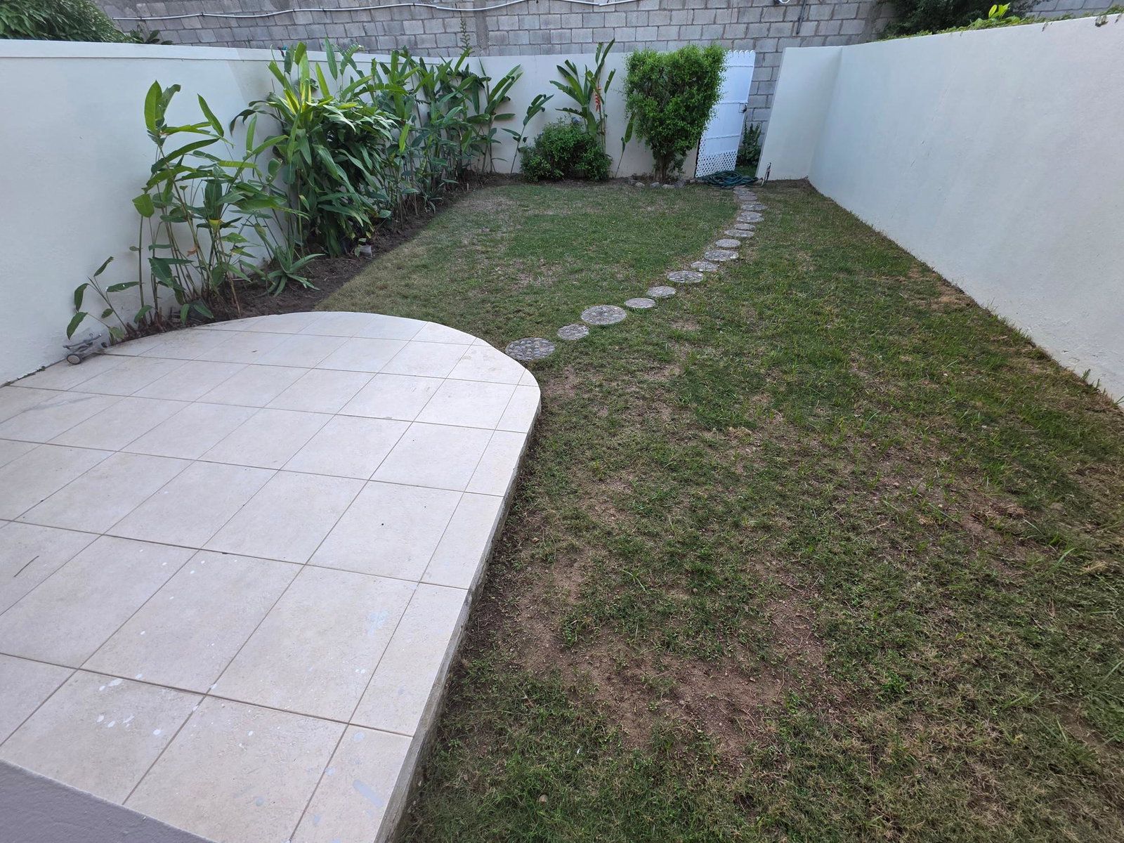 Elegant-2-Bedroom-Townhouse-for-Rent-in-Liguanea-Kingston-6 Fourth image of 11- 107 Hope Road, Kingston 6 in Kingston 6, St. Andrew, Jamaica - property is For Rent