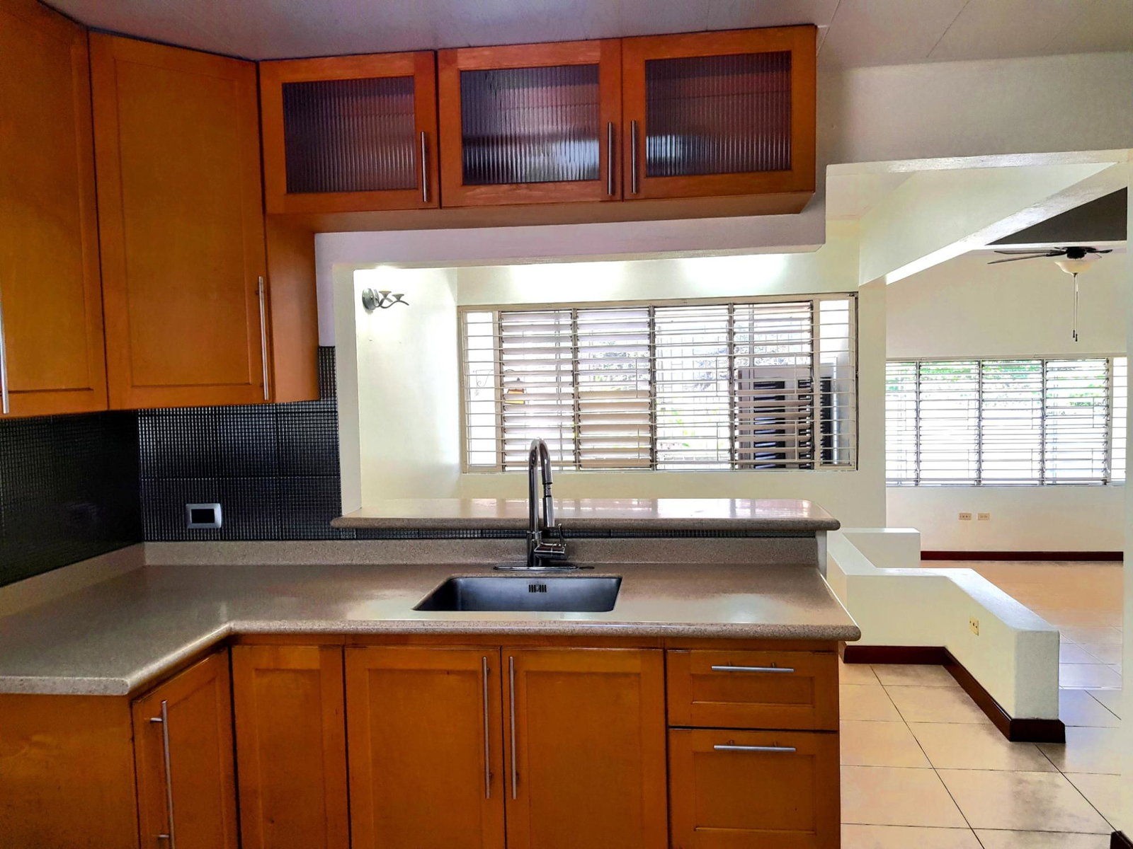 Elegant-2-Bedroom-Townhouse-for-Rent-in-Liguanea-Kingston-6 Seventh image of 11- 107 Hope Road, Kingston 6 in Kingston 6, St. Andrew, Jamaica - property is For Rent