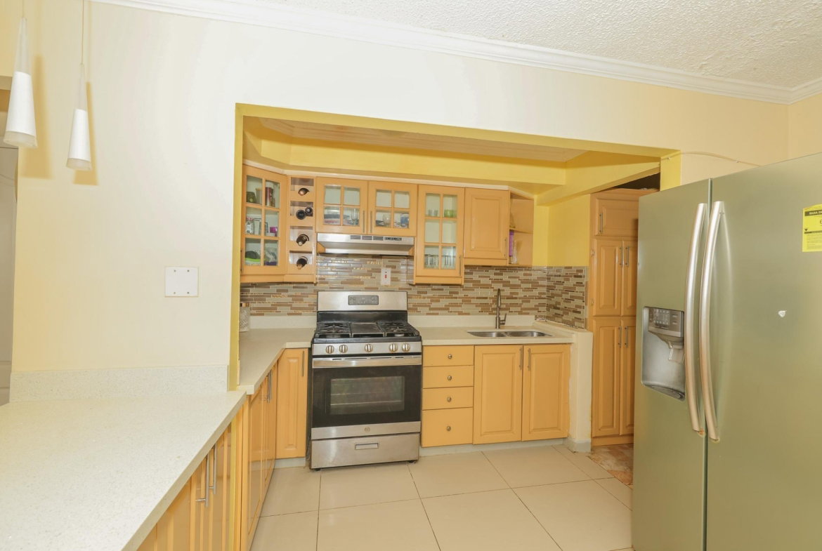 Fifth image of 15 Tecoma Mews in Kingston 6, St. Andrew, Jamaica - property is For Rent