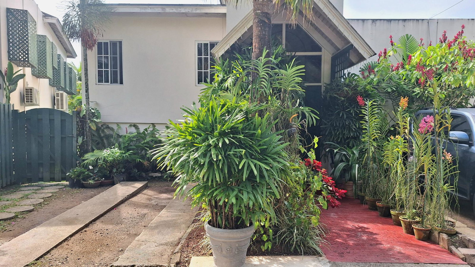 Elegant-4-Bedroom-Townhouse-for-Sale-in-Gated-Palm-Valley-Stony-Hill-St.-Andrew Second image of 3- Palm Valley in Kingston 9, St. Andrew, Jamaica - property is For Sale