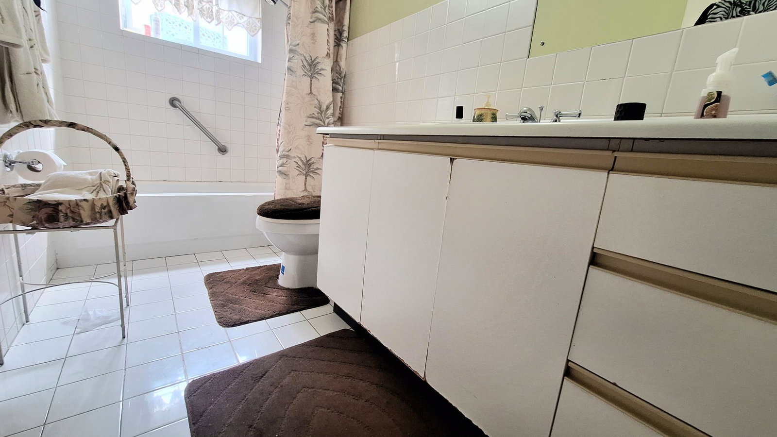 Elegant-4-Bedroom-Townhouse-for-Sale-in-Gated-Palm-Valley-Stony-Hill-St.-Andrew Twenty-Fourth image of 3- Palm Valley in Kingston 9, St. Andrew, Jamaica - property is For Sale