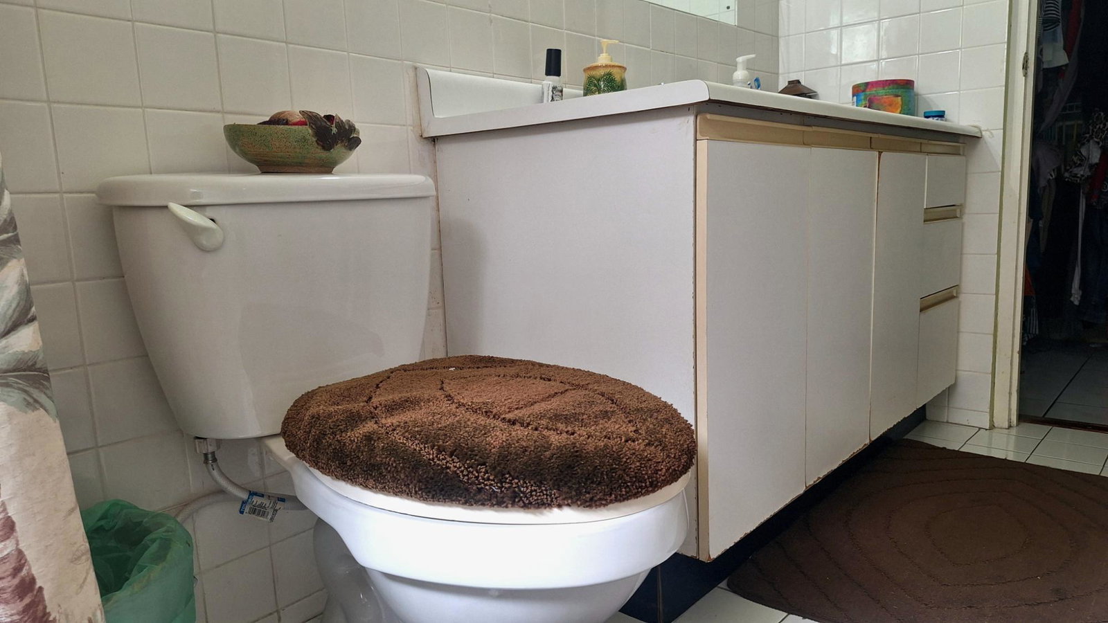 Elegant-4-Bedroom-Townhouse-for-Sale-in-Gated-Palm-Valley-Stony-Hill-St.-Andrew Twenty-Fifth image of 3- Palm Valley in Kingston 9, St. Andrew, Jamaica - property is For Sale