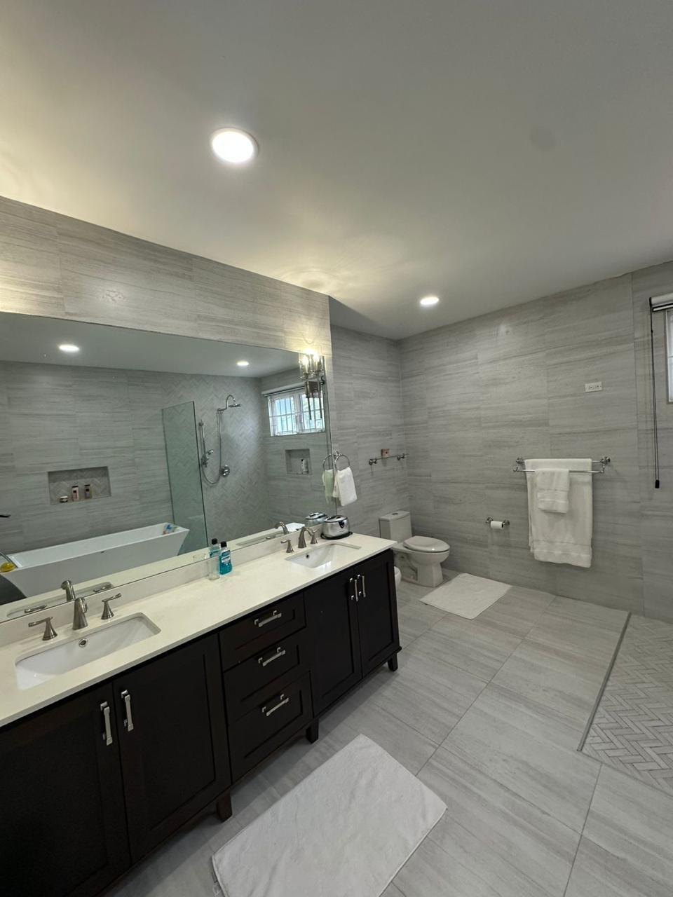 Twelfth image of 4a Sharrow Drive in Kingston 8, St. Andrew, Jamaica - property is For Sale