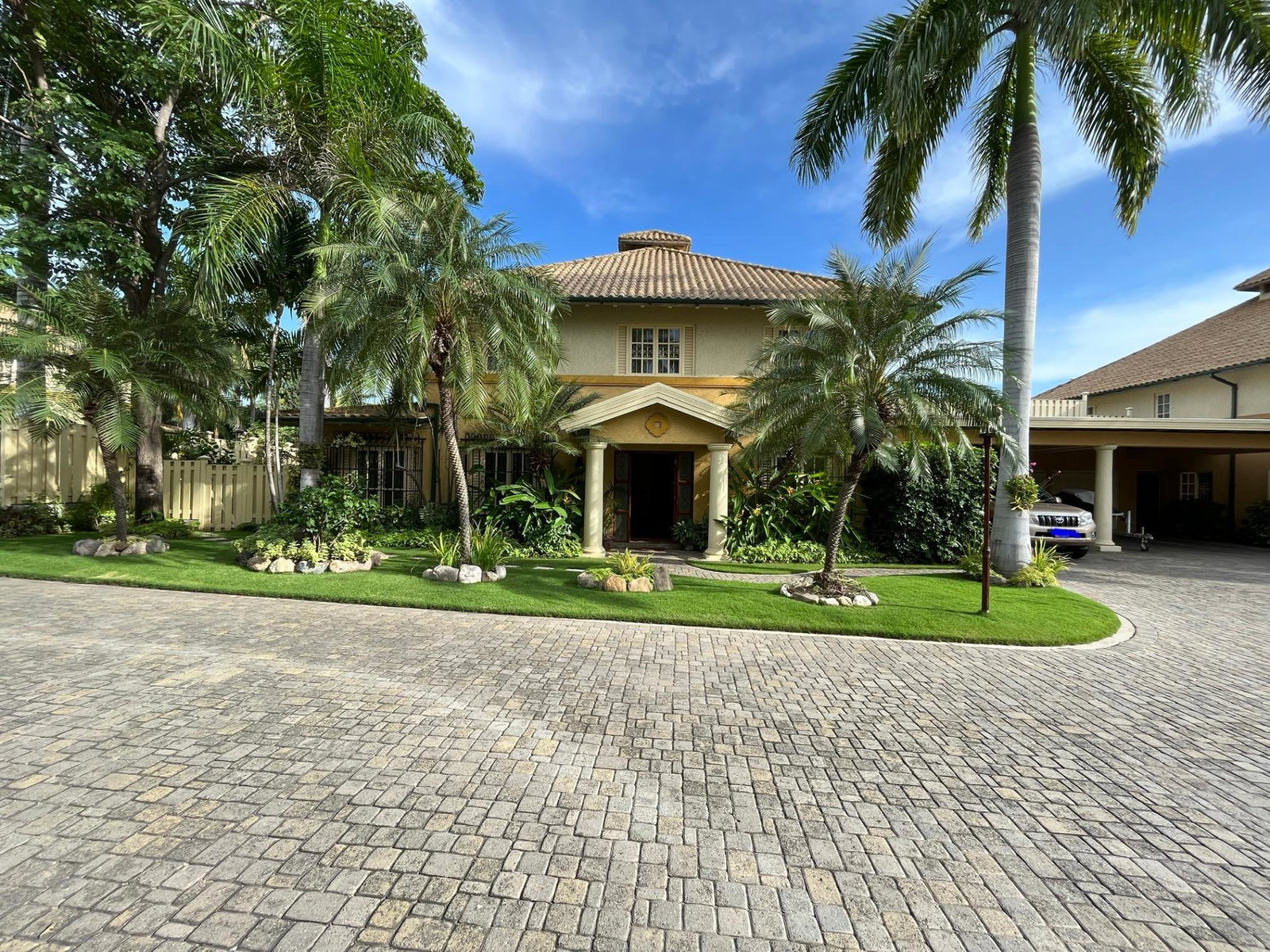 Second image of 3 Hopfield Avenue in Kingston 6, St. Andrew, Jamaica - property is For Rent