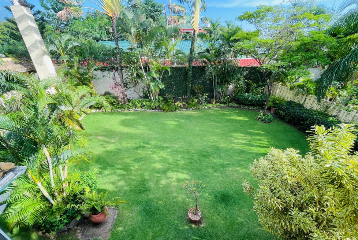 Twelfth image of 3 Hopfield Avenue in Kingston 6, St. Andrew, Jamaica - property is For Rent