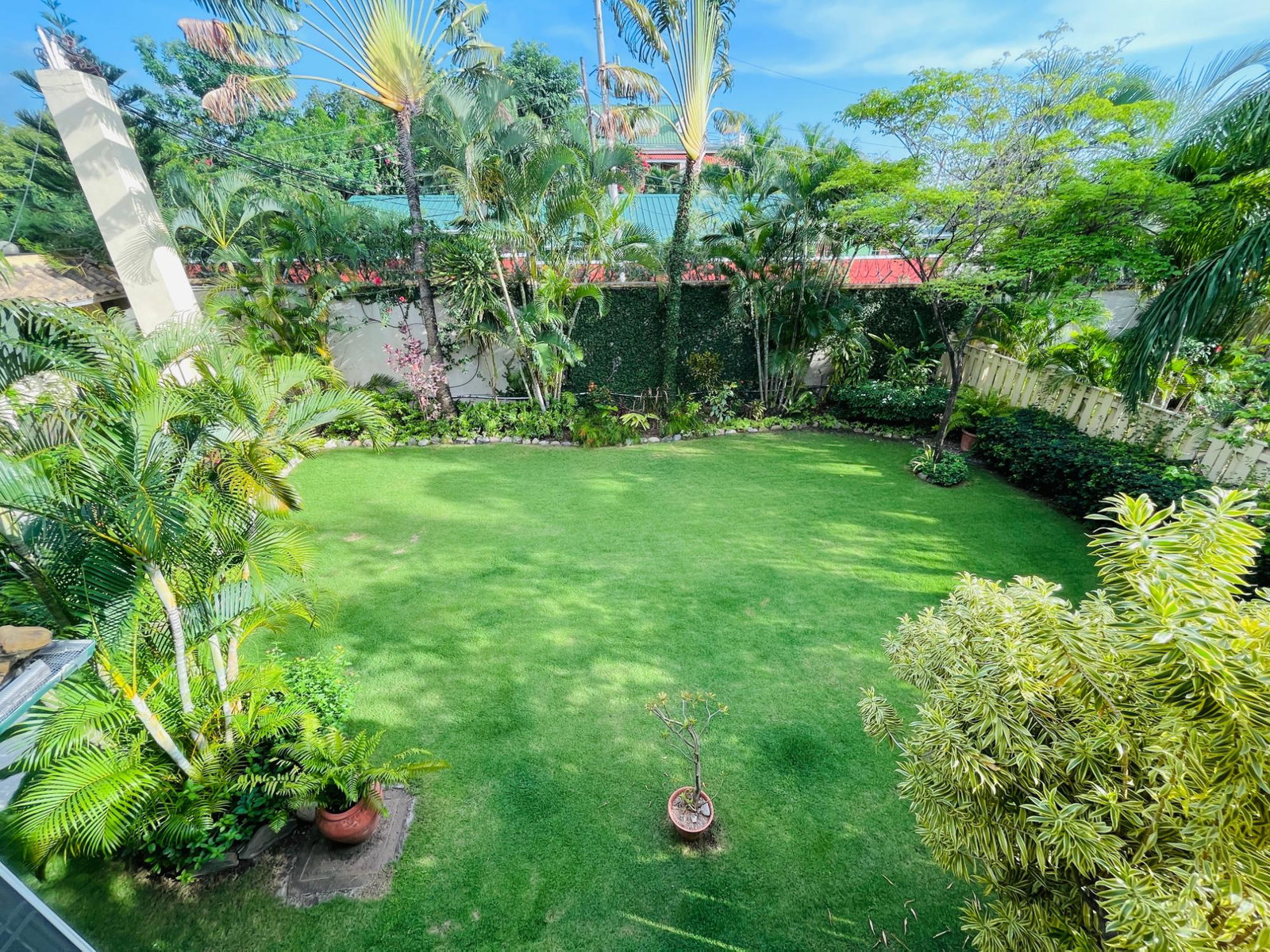 Twelfth image of 3 Hopfield Avenue in Kingston 6, St. Andrew, Jamaica - property is For Rent