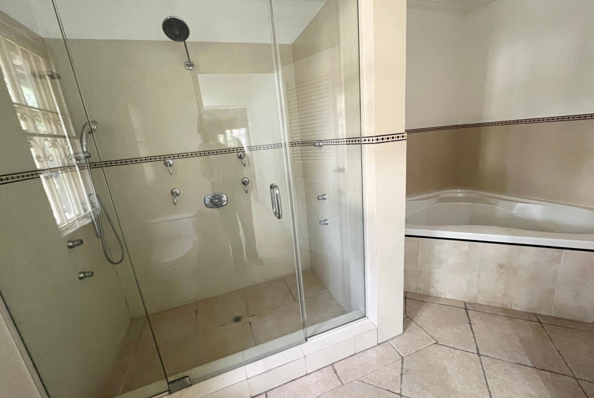 Fourteenth image of 3 Hopfield Avenue in Kingston 6, St. Andrew, Jamaica - property is For Rent