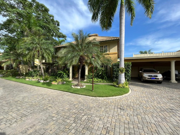 First image of 3 Hopfield Avenue in Kingston 6, St. Andrew, Jamaica - property is For Rent