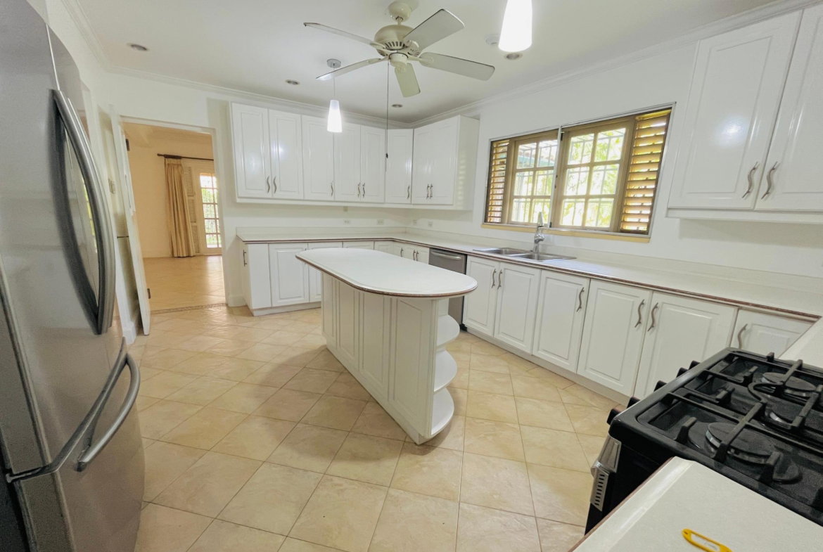 Eighth image of 3 Hopfield Avenue in Kingston 6, St. Andrew, Jamaica - property is For Rent