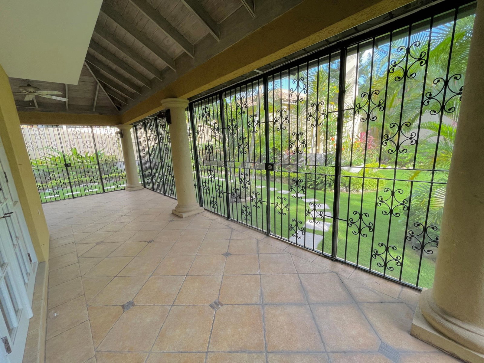Ninth image of 3 Hopfield Avenue in Kingston 6, St. Andrew, Jamaica - property is For Rent