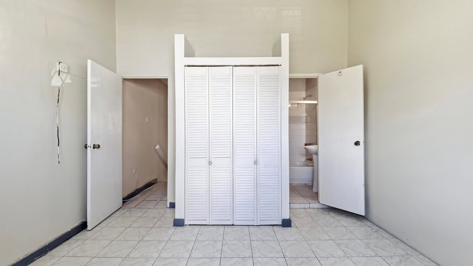 Eighth image of Laventura, Washington Bou in Kingston 20, St. Andrew, Jamaica - property is For Sale