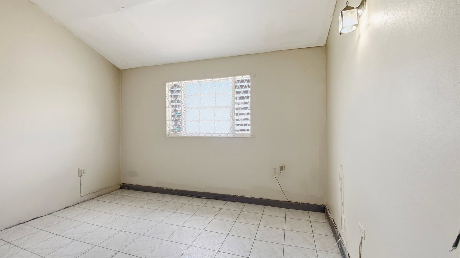 Tenth image of Laventura, Washington Bou in Kingston 20, St. Andrew, Jamaica - property is For Sale