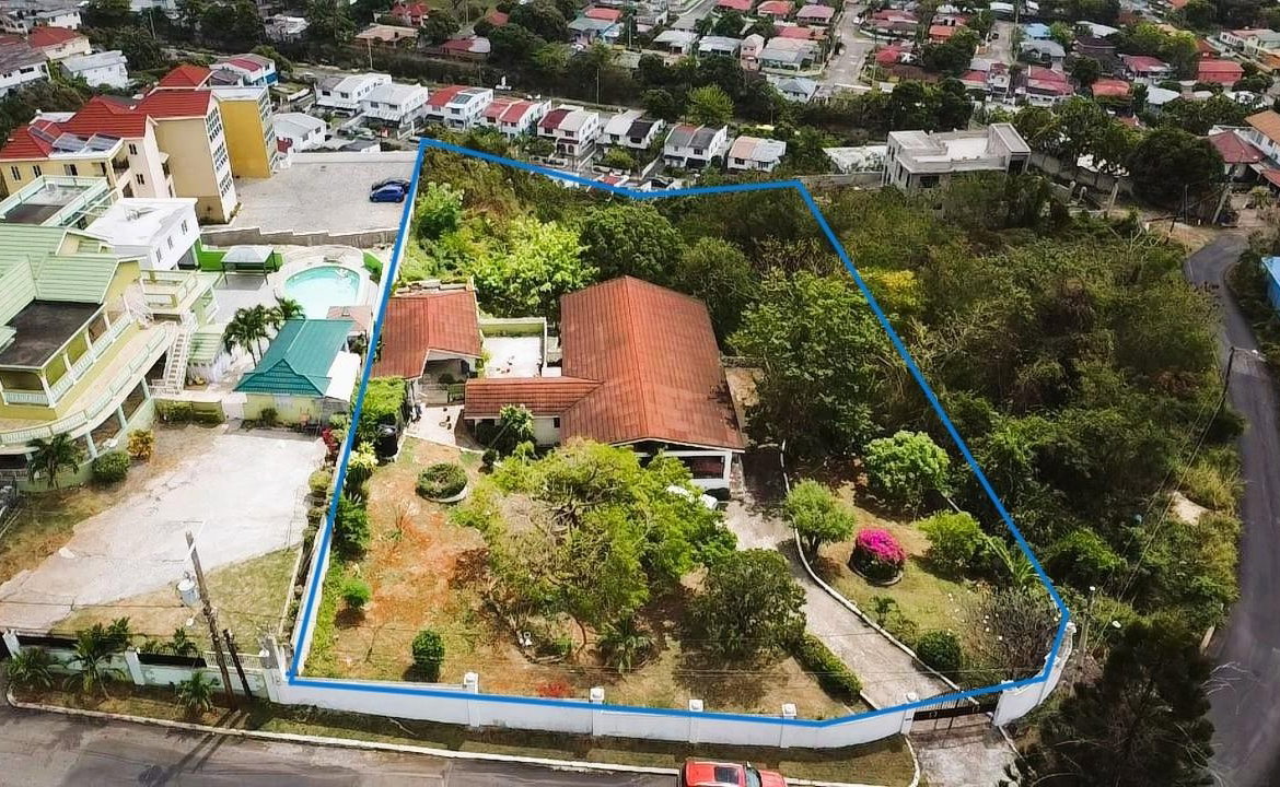 Third image of 17 Elmwood Terrace in Kingston 19, St. Andrew, Jamaica - property is For Sale