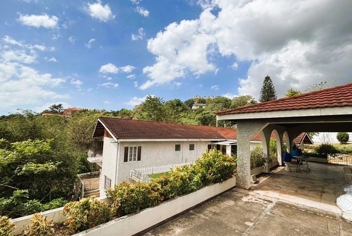 Fifth image of 17 Elmwood Terrace in Kingston 19, St. Andrew, Jamaica - property is For Sale