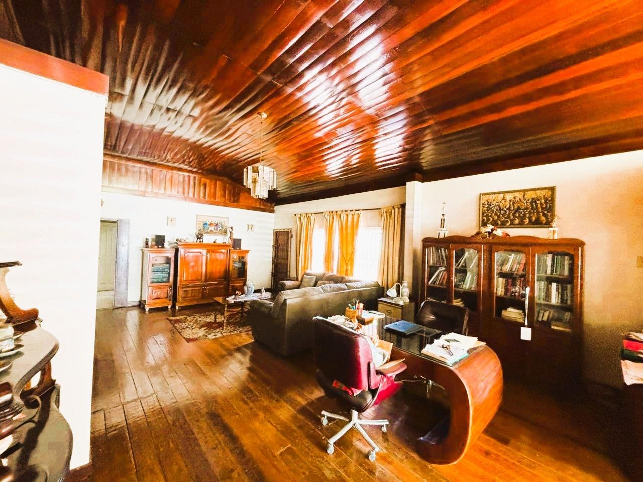 Expansive-5-Bedroom-Home-with-City-Views-for-Sale-in-Red-Hills-St.-Andrew-Jamaica Sixth image of 17 Elmwood Terrace in Kingston 19, St. Andrew, Jamaica - property is For Sale