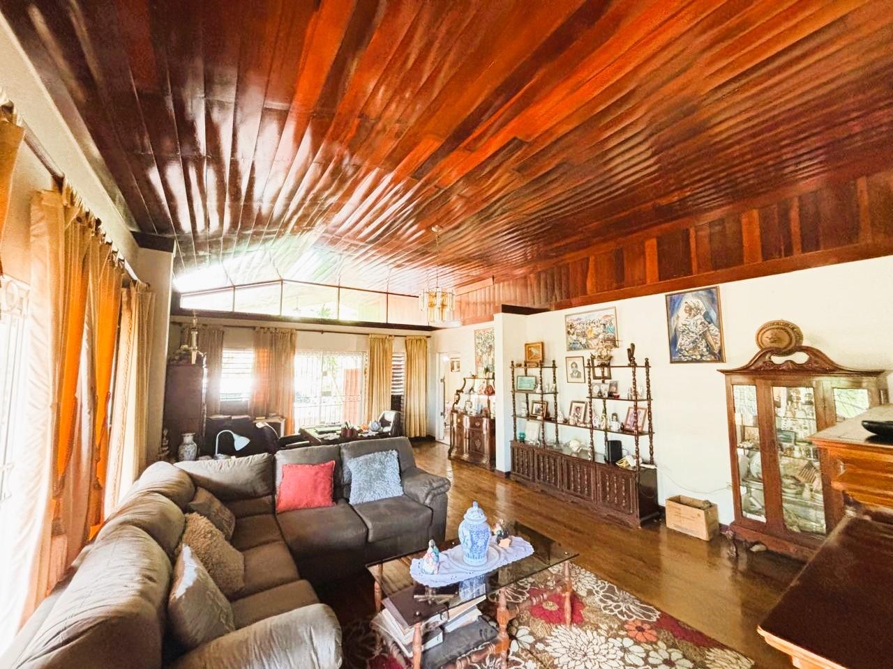 Expansive-5-Bedroom-Home-with-City-Views-for-Sale-in-Red-Hills-St.-Andrew-Jamaica Seventh image of 17 Elmwood Terrace in Kingston 19, St. Andrew, Jamaica - property is For Sale