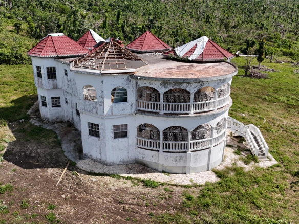 First image of Robin's River in Robins River, Westmoreland, Jamaica - property is For Sale