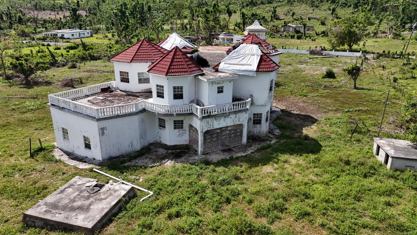 Fixer-Upper-House-for-Sale-on-15-Acres-in-Robins-River-Westmoreland-Jamaica Ninth image of Robin's River in Robins River, Westmoreland, Jamaica - property is For Sale