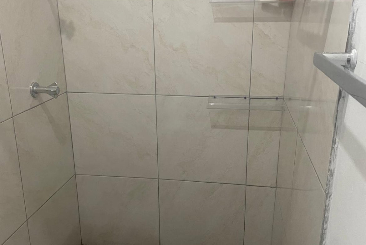 Sixth image of Donald Blvd in May Pen, Clarendon, Jamaica - property is For Rent