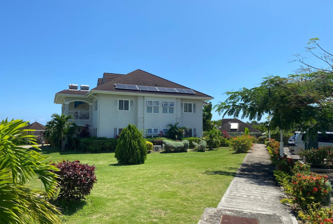 Fifth image of M-201- Fern Court in St. Ann's Bay, St. Ann, Jamaica - property is For Rent