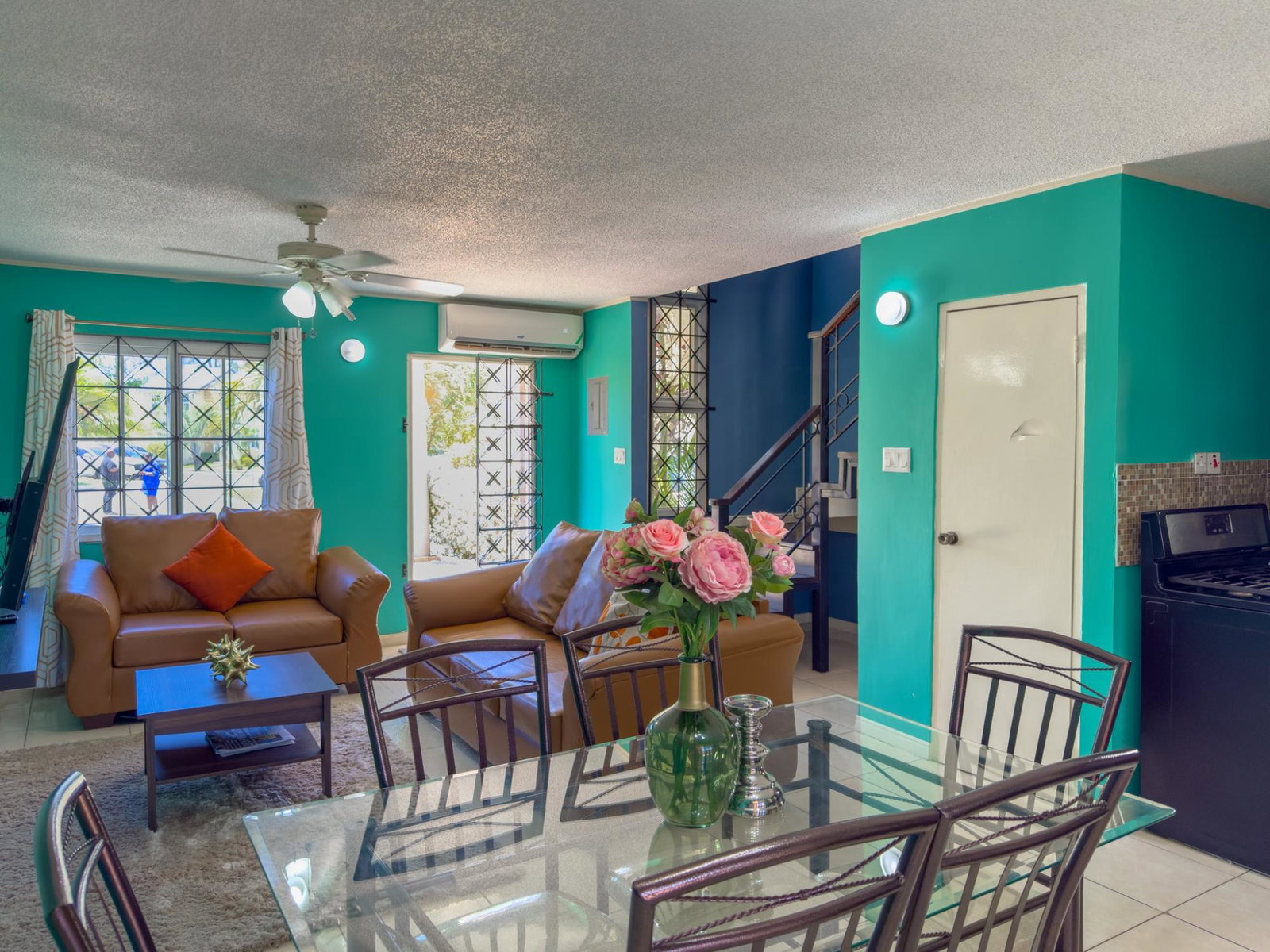 Fully-Furnished-2-Bed-2.5-Bath-End-Unit-Townhouse-For-Sale-in-Portmore-Country-Club-St.-Catherine Thirteenth image of Lot 100 Portmore Country Club in Portmore Country Club, St. Catherine, Jamaica - property is For Sale