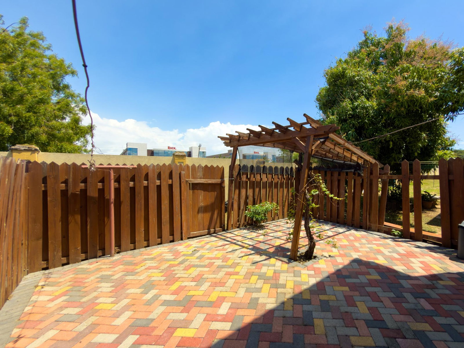 Fully-Furnished-2-Bed-2.5-Bath-End-Unit-Townhouse-For-Sale-in-Portmore-Country-Club-St.-Catherine Twenty-Sixth image of Lot 100 Portmore Country Club in Portmore Country Club, St. Catherine, Jamaica - property is For Sale