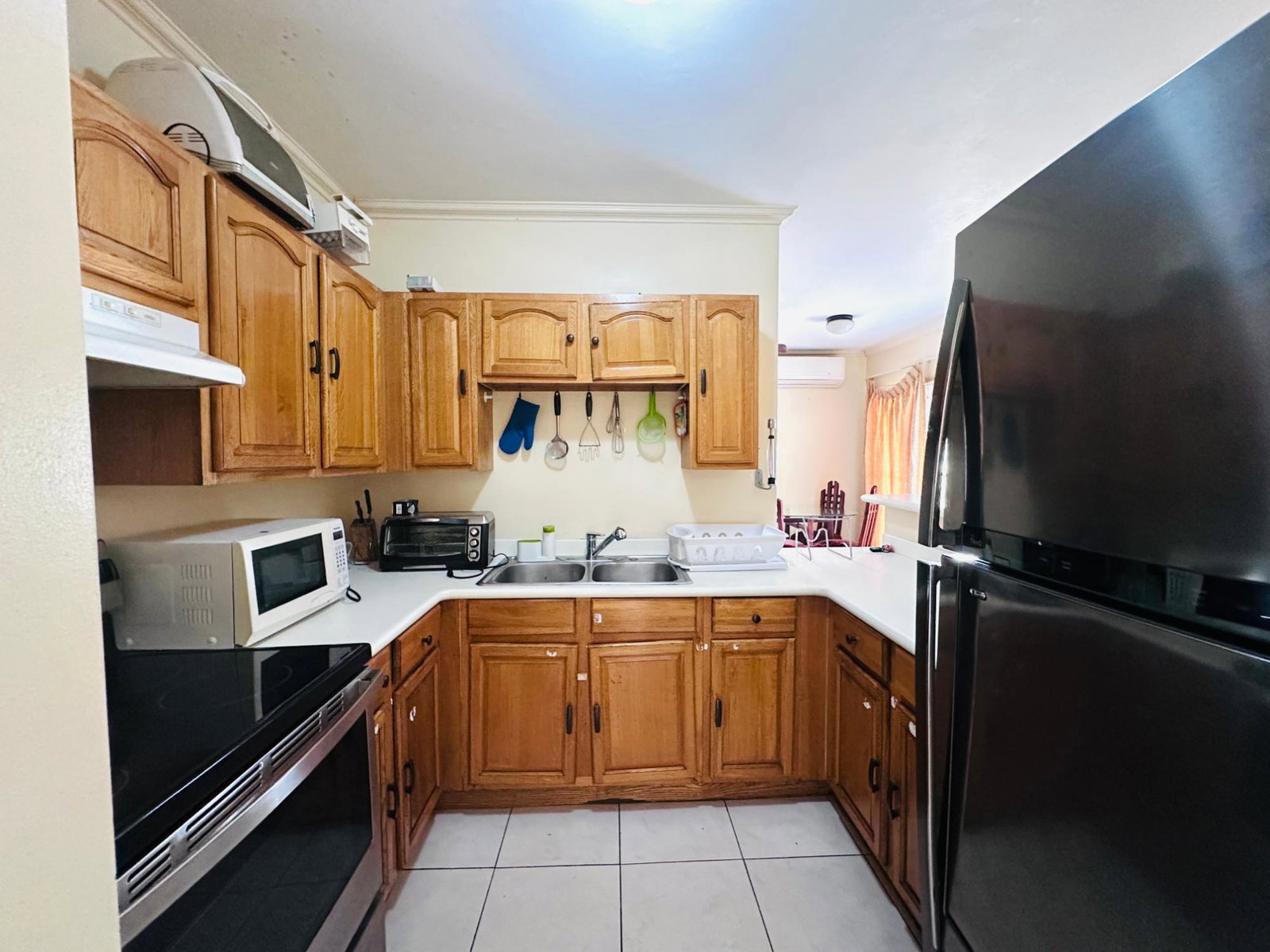 Third image of 14-5 Winchester Road in Kingston 10, St. Andrew, Jamaica - property is For Rent