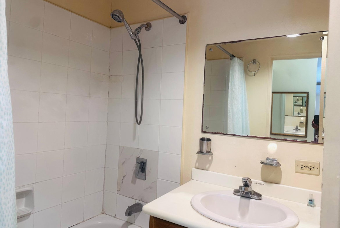 Ninth image of 14-5 Winchester Road in Kingston 10, St. Andrew, Jamaica - property is For Rent