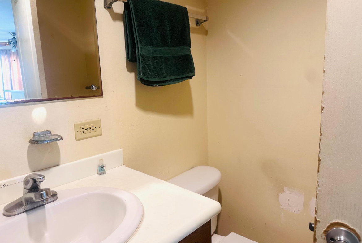 Tenth image of 14-5 Winchester Road in Kingston 10, St. Andrew, Jamaica - property is For Rent