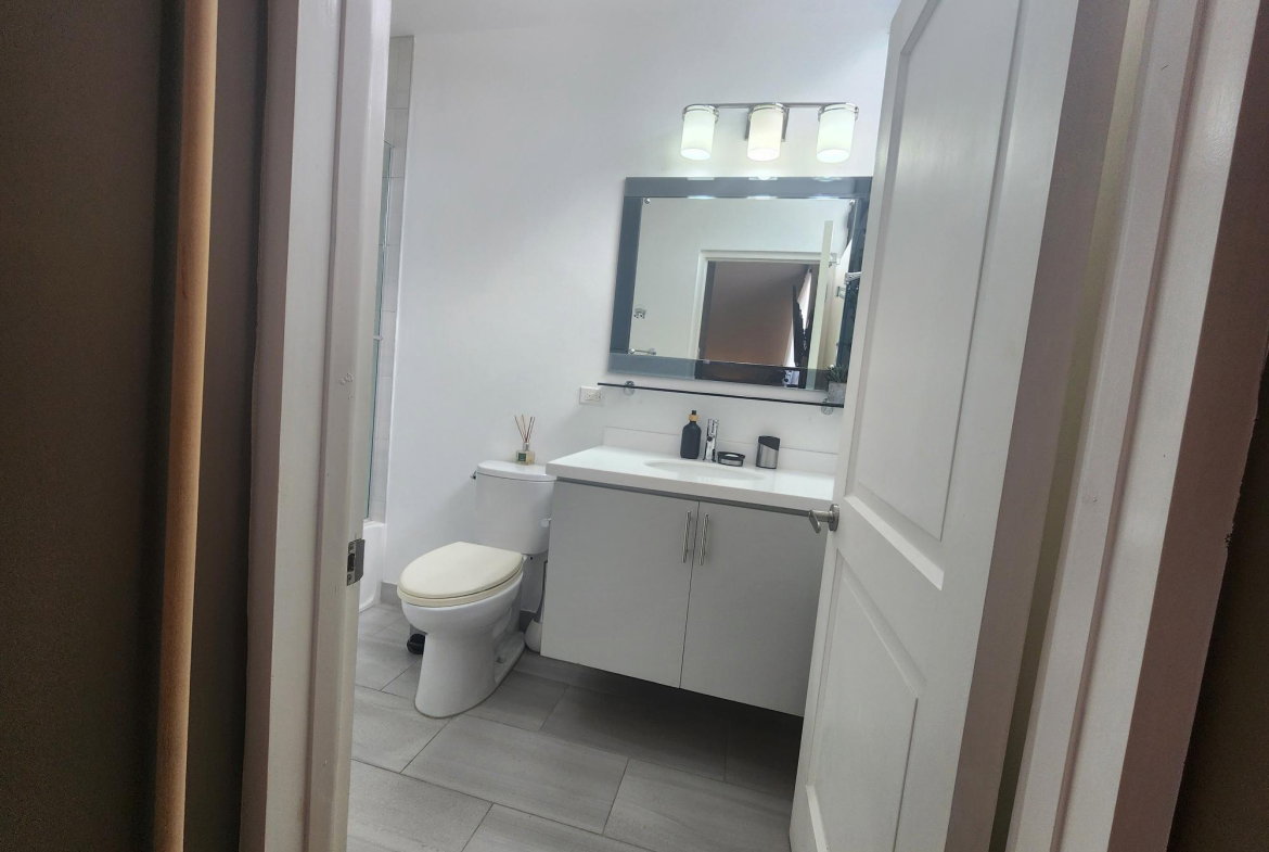 Thirteenth image of 5-16 Washington Drive in Kingston 10, St. Andrew, Jamaica - property is For Rent