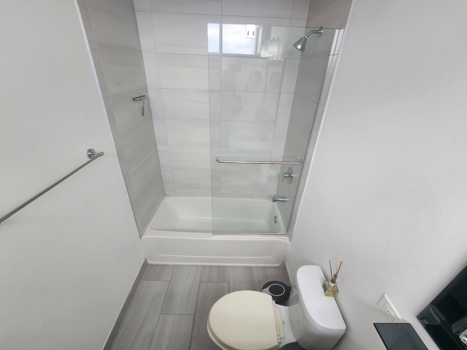 Fourteenth image of 5-16 Washington Drive in Kingston 10, St. Andrew, Jamaica - property is For Rent