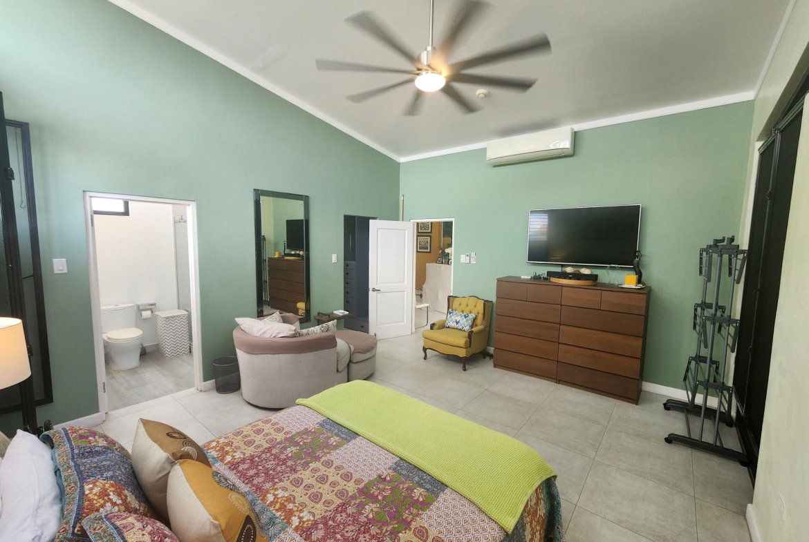 Sixteenth image of 5-16 Washington Drive in Kingston 10, St. Andrew, Jamaica - property is For Rent