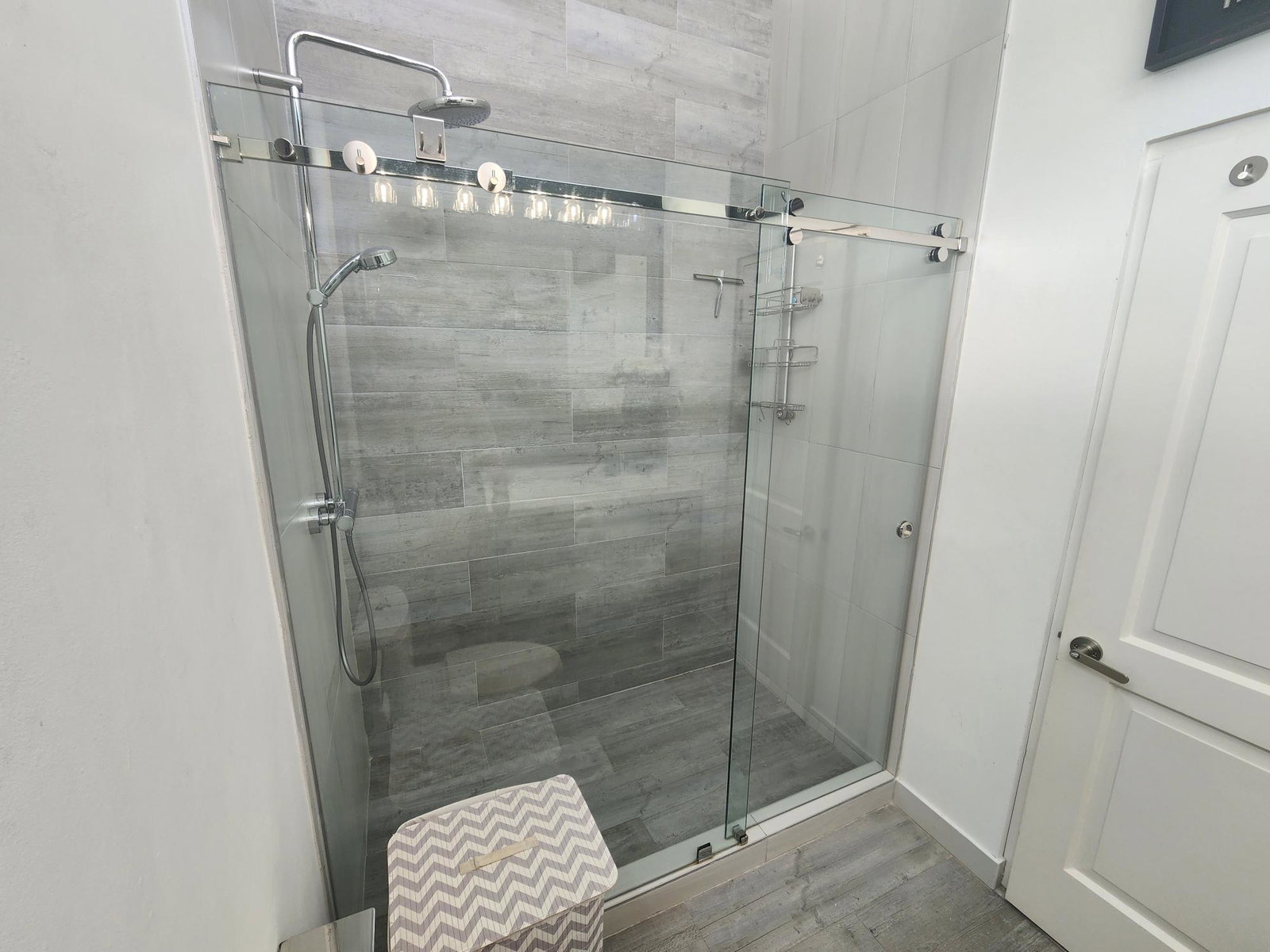 Eighteenth image of 5-16 Washington Drive in Kingston 10, St. Andrew, Jamaica - property is For Rent