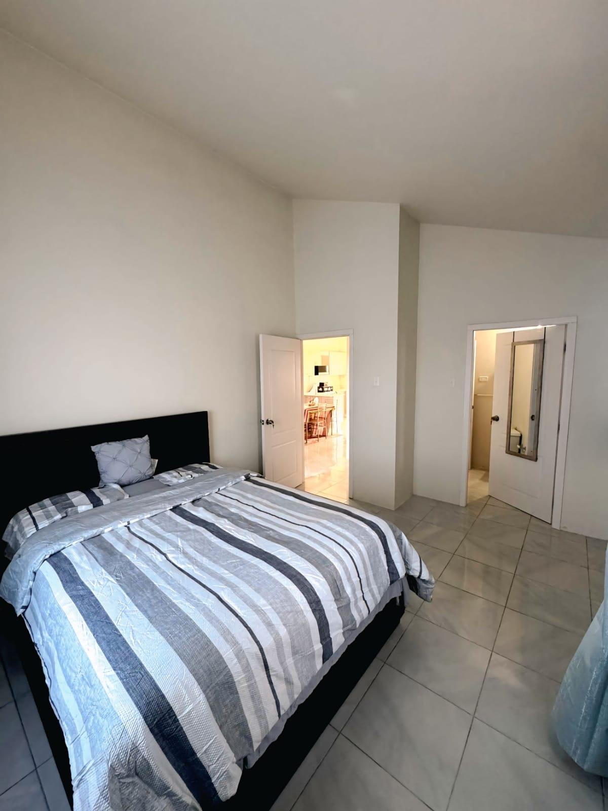 Seventh image of 1687 Seaside Circle, Phoenix v in Bernard Lodge, St. Catherine, Jamaica - property is For Rent