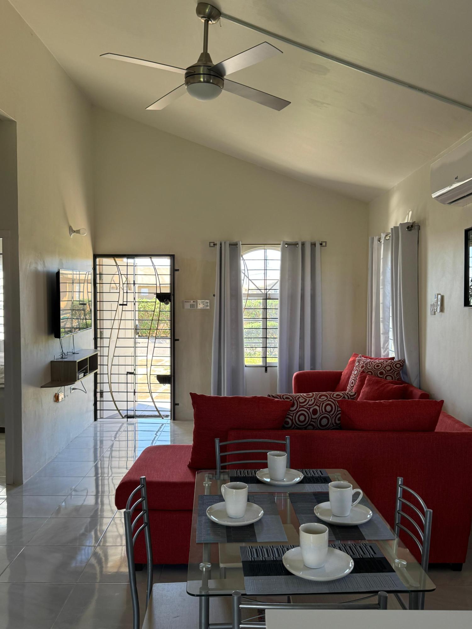 Tenth image of 1687 Seaside Circle, Phoenix v in Bernard Lodge, St. Catherine, Jamaica - property is For Rent