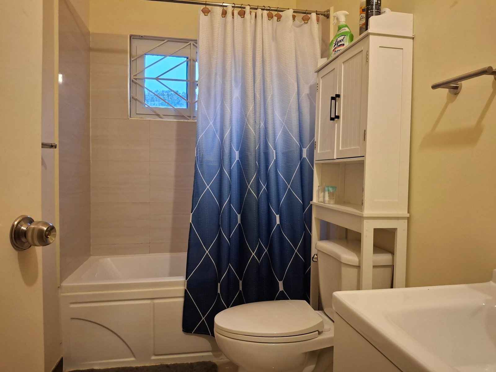 Eighth image of 85- Edmund Ridge Estate in Montego Bay, St. James, Jamaica - property is For Rent