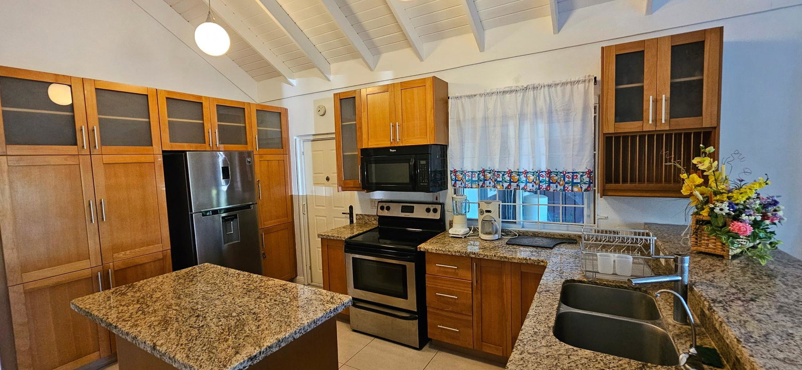 Fifteenth image of 337 Guava Avenue The Palms ri in St. Ann's Bay, St. Ann, Jamaica - property is For Rent