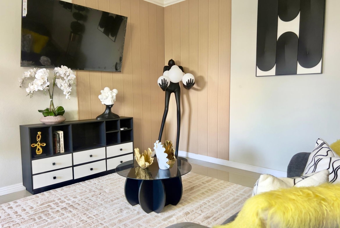 Fourth image of 4- West Kirkland Heights in Kingston 19, St. Andrew, Jamaica - property is For Rent