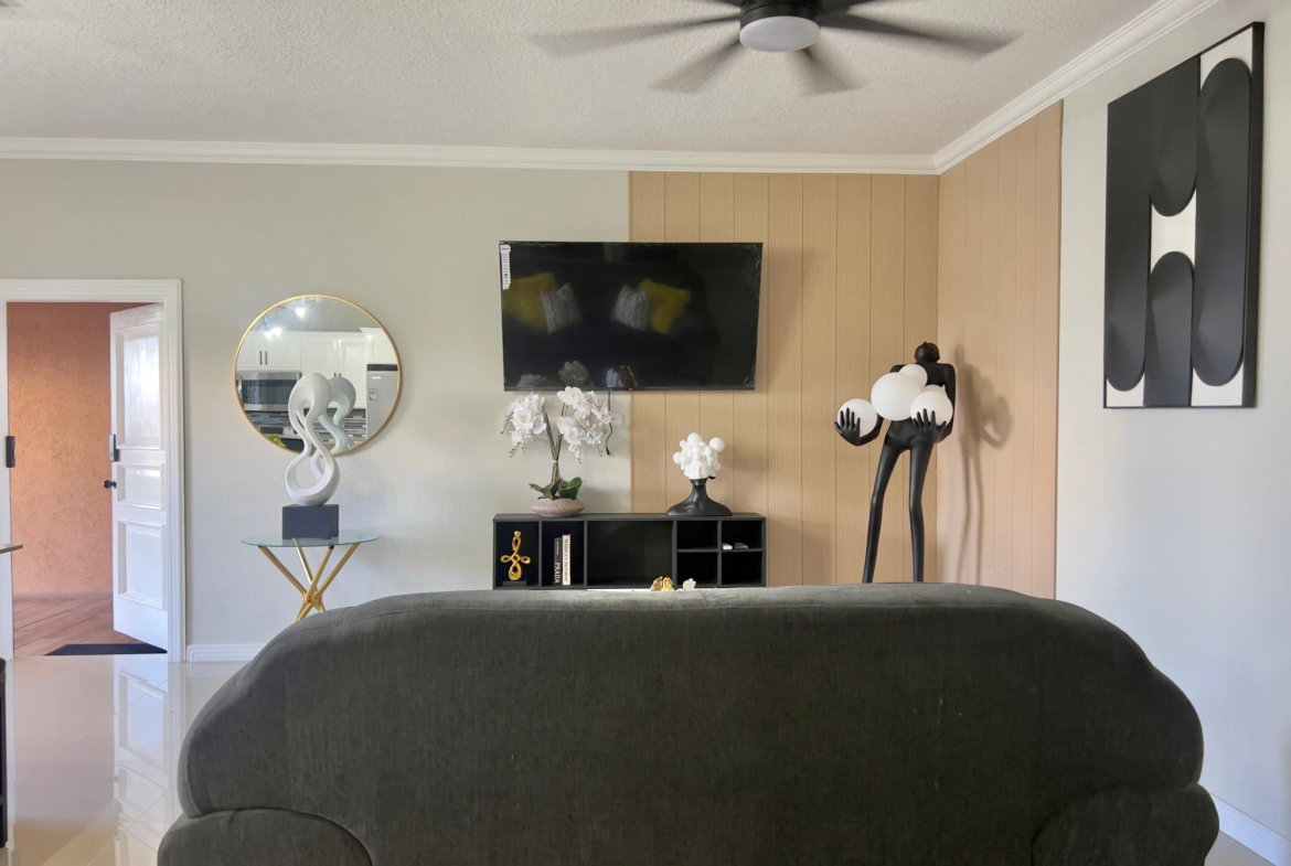 Sixth image of 4- West Kirkland Heights in Kingston 19, St. Andrew, Jamaica - property is For Rent