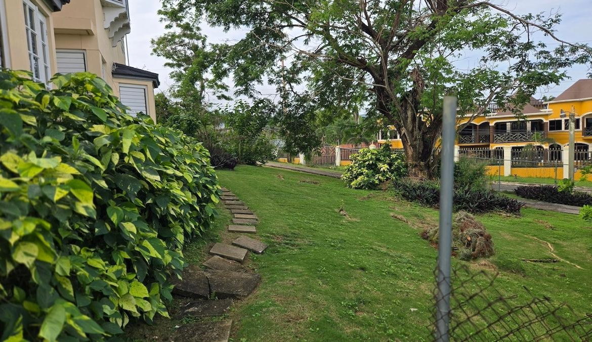 Thirteenth image of 22 Maffie Drive, Pimento Hil in Unity Hall, St. James, Jamaica - property is For Rent