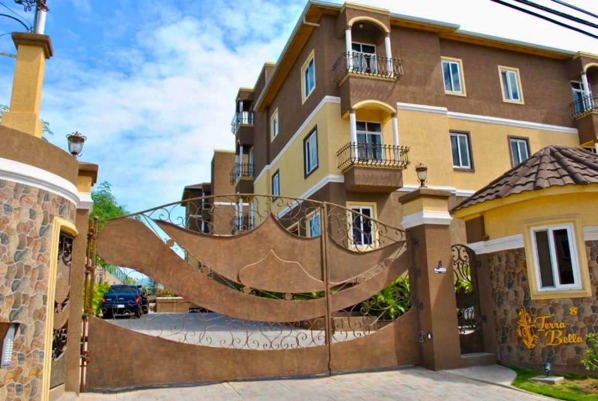 Seventeenth image of 9-8 Washington Drive in Kingston 10, St. Andrew, Jamaica - property is For Sale